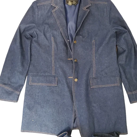 Reg $400 Terry Lewis Classic Luxuries size M - Picture 2 of 6